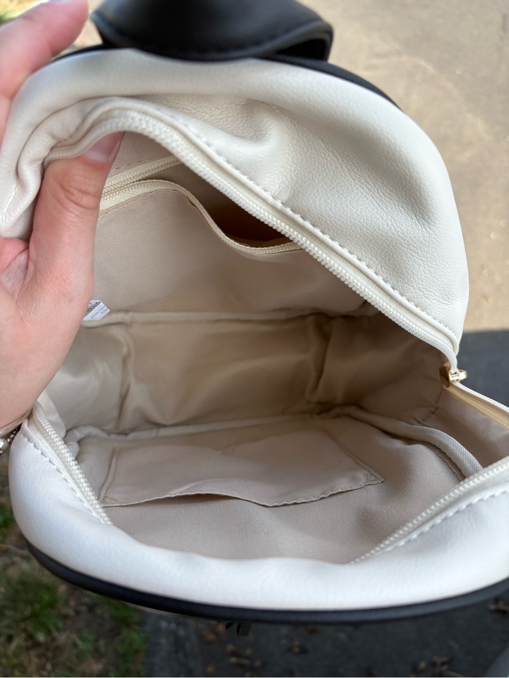 Mini backpack - Picture 2 of 2